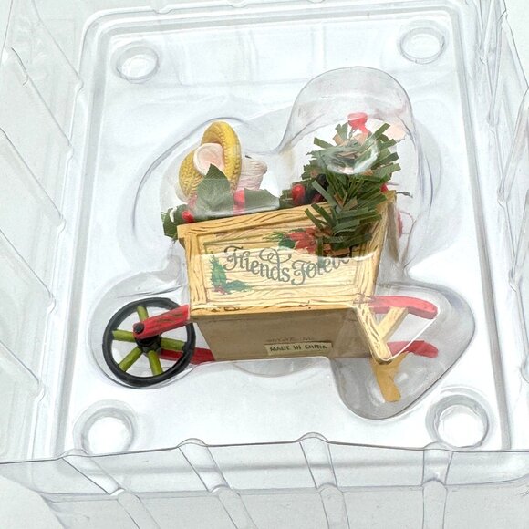 Carlton Cards Heirloom Collection 2002 Friends Ornament Vintage - Picture 10 of 13